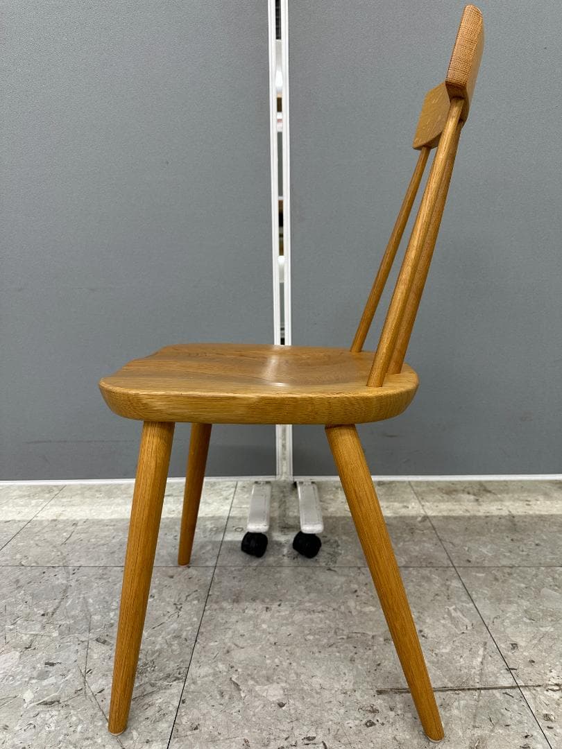 飛騨産業　ダイニングチェア　TUGUMI　ブラウン　①