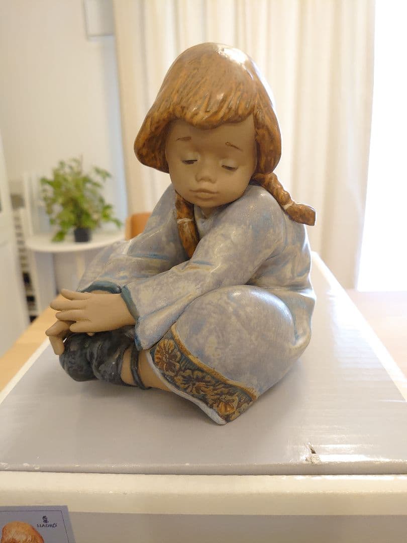 【極美品 絶版 無欠損 箱付き】LLADRO リヤドロ 2210『物憂い日』