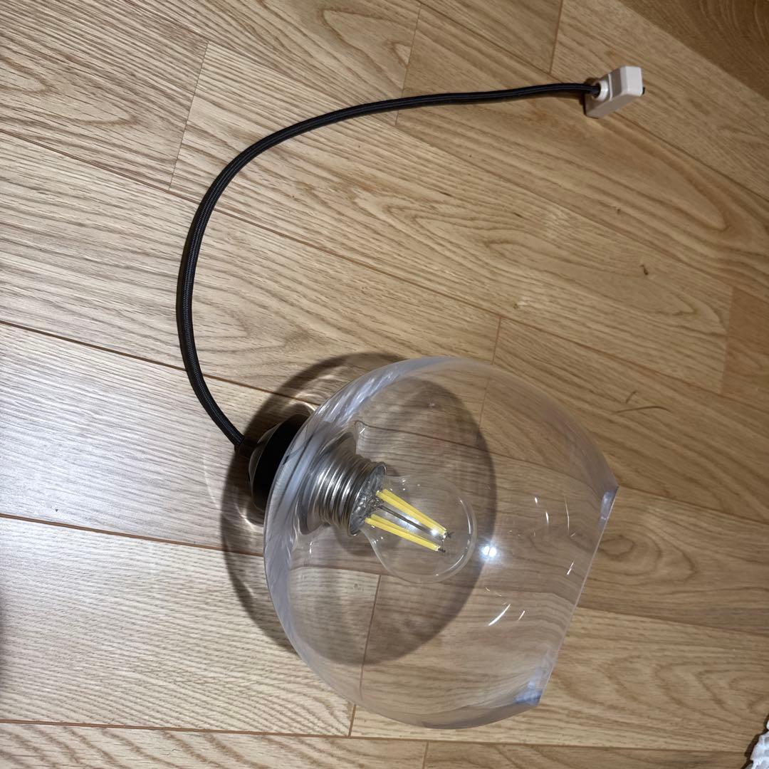 クリアボール LED ペンダントライト 黒コード　ガラスボール