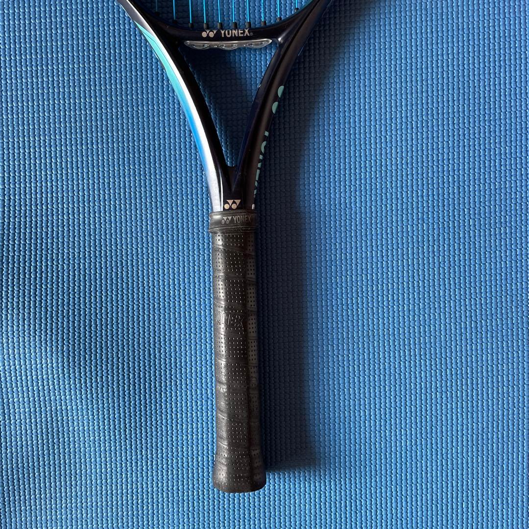 YONEX ISOMETRIC テニスラケット