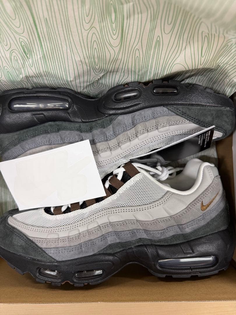 どすこいパイナポー  Nike SB Air Max 95 Cacao
