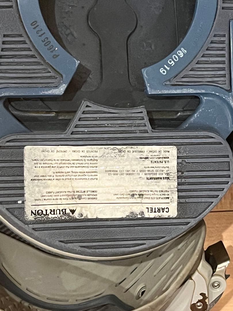 バートンビンディングreflexサイズMカーテルCartel予備ストラップ付き