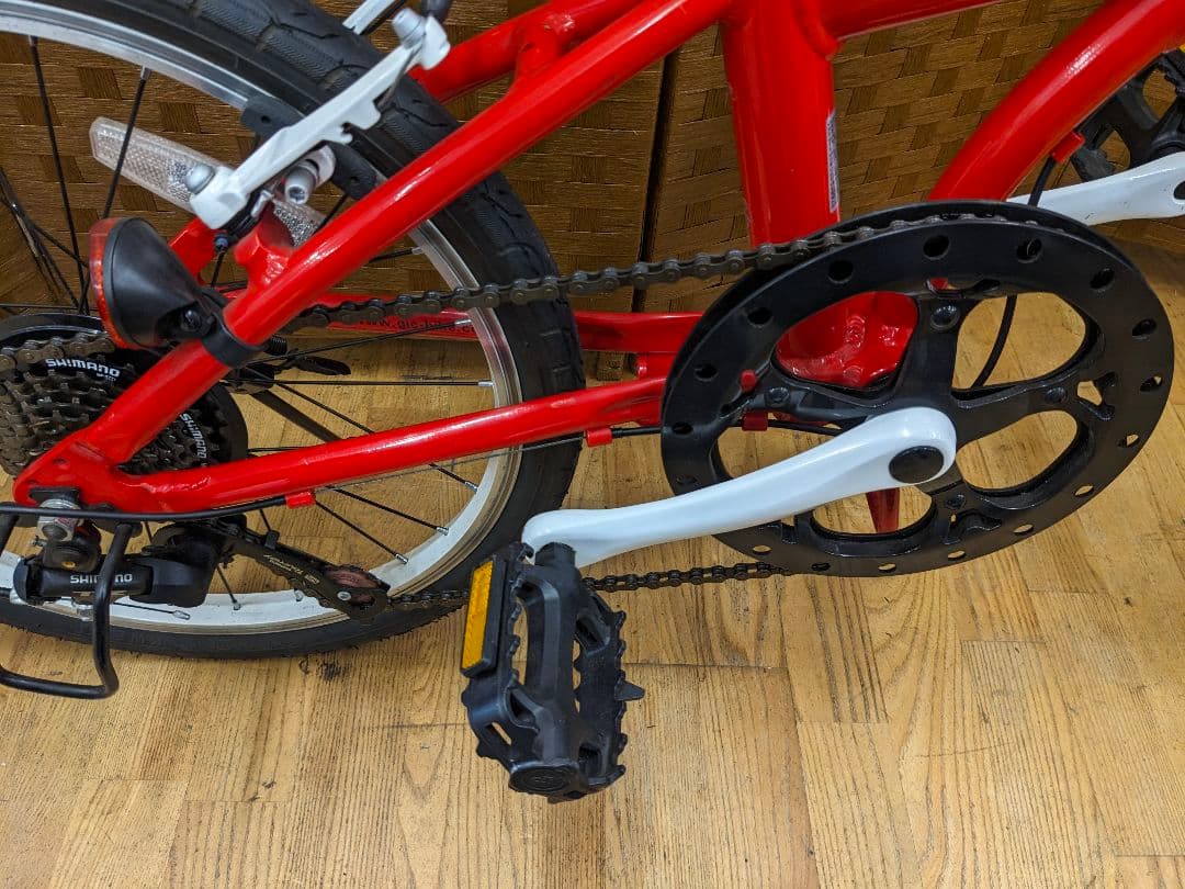 U013 折り畳み自転車　Ferrari　20インチ 7段変速　ミニベロ