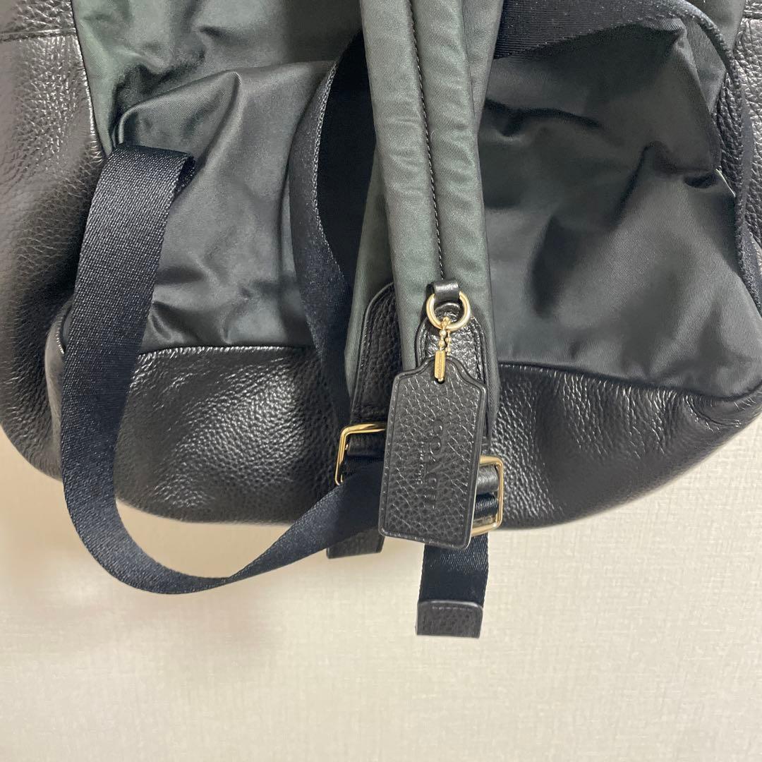 coach 黒レザーリュック