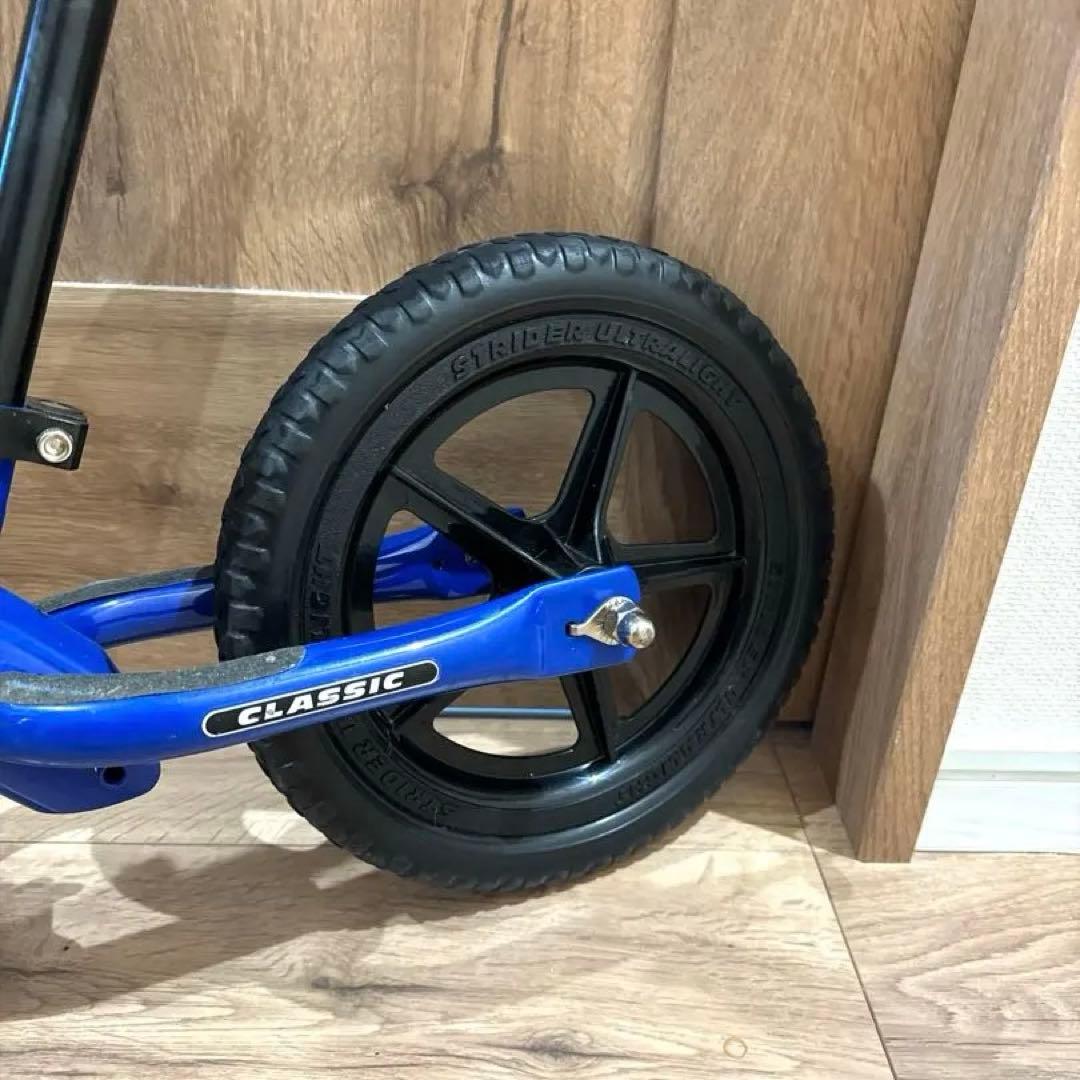 STRIDER ストライダー クラシック 12インチ 人気色ブルー キッズ