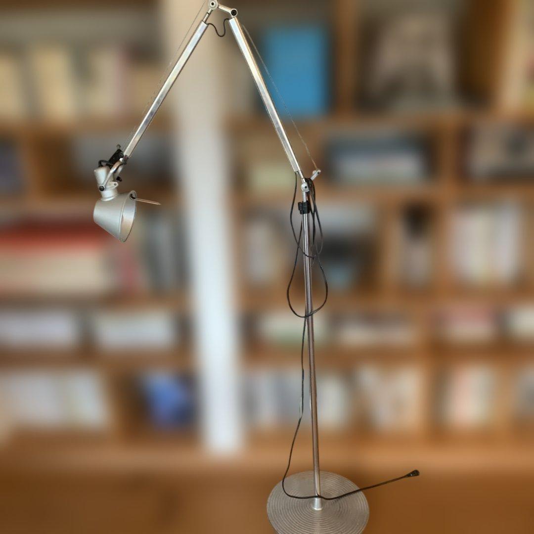 シルバー フロアスタンド 調整可能