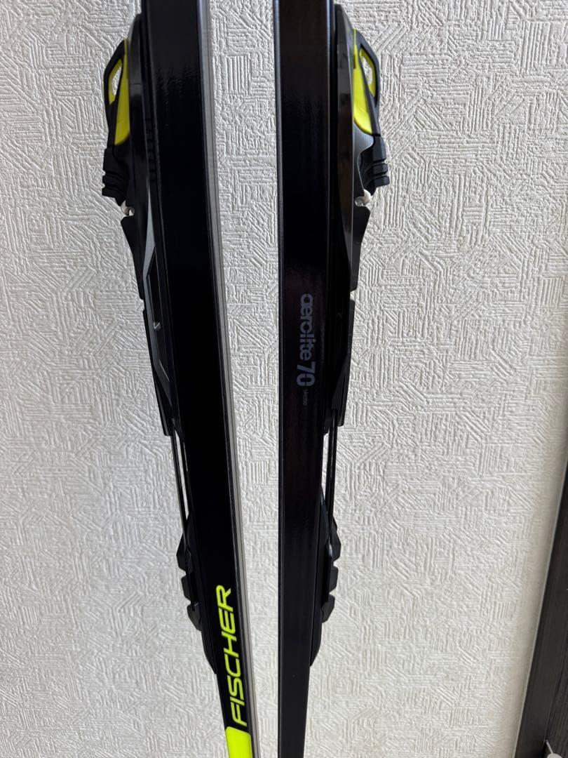 FISCHER クラスカントリー スキー ビンディング ブラック/イエロー