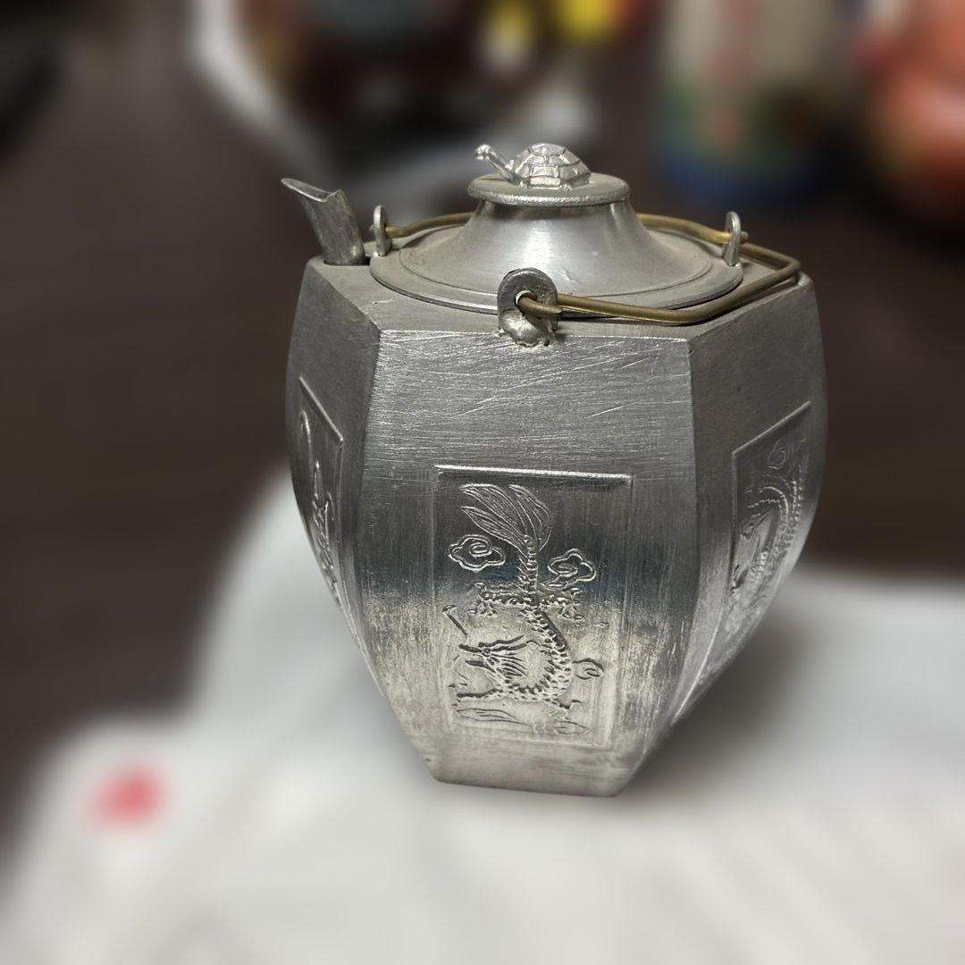 八角形茶釜 龍彫刻 金属製