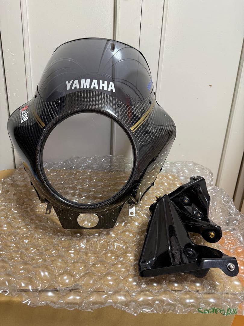 専用‼️YAMAHA ２２～ＸＳＲ９００用 カウル