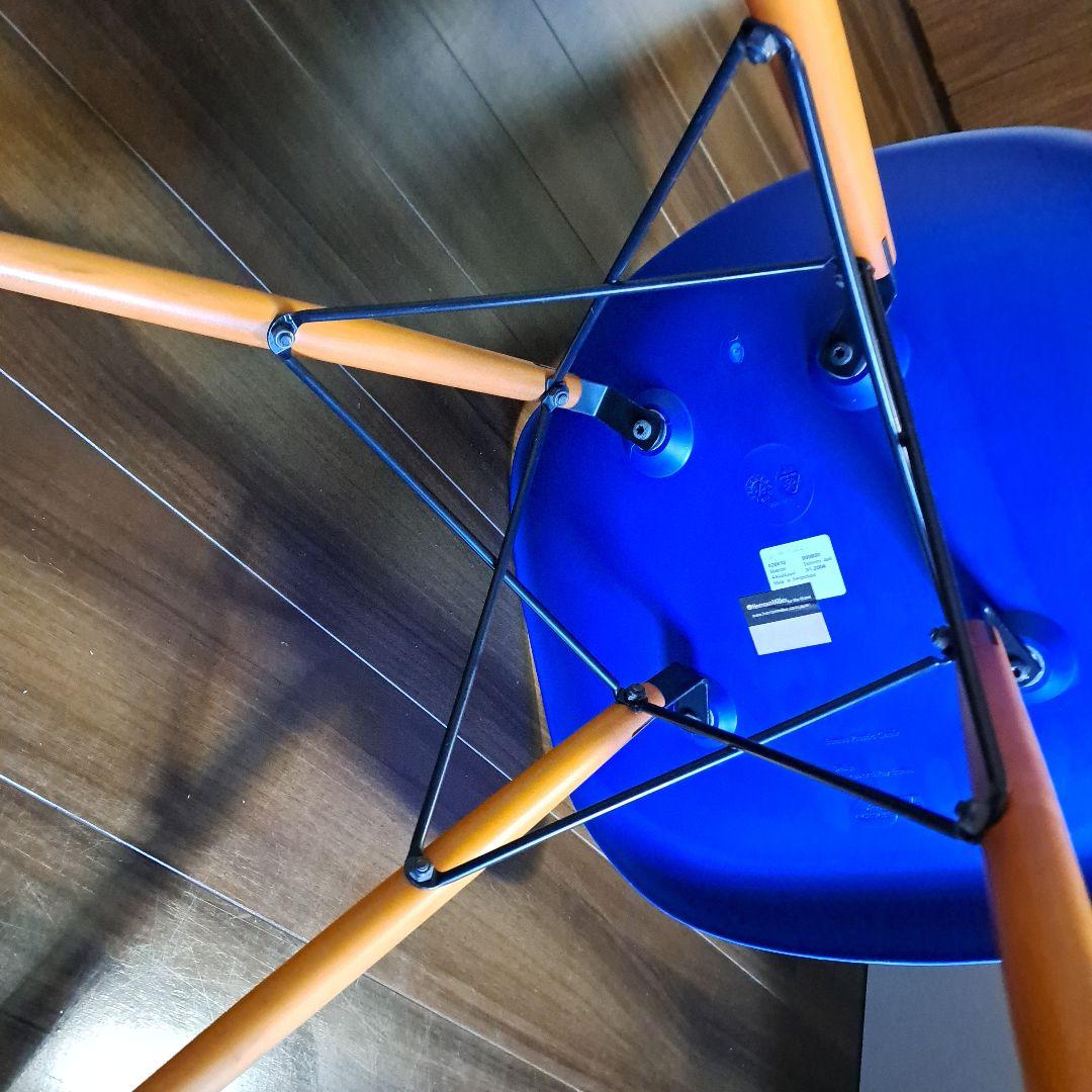 Herman Miller イームズチェアー