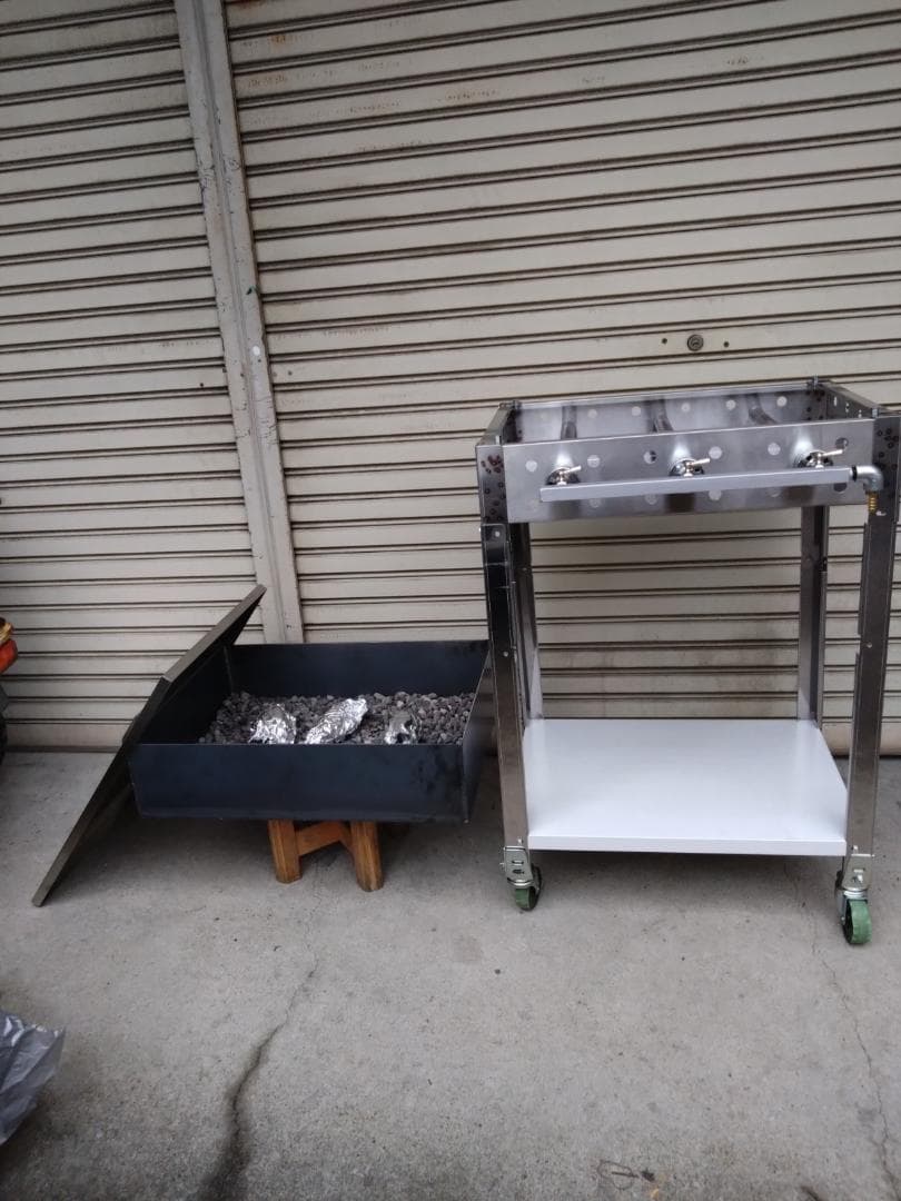 石焼きいも焼けます　専用台付き　売れてます　ガスコンロ付き　送料無料　焼き芋機器