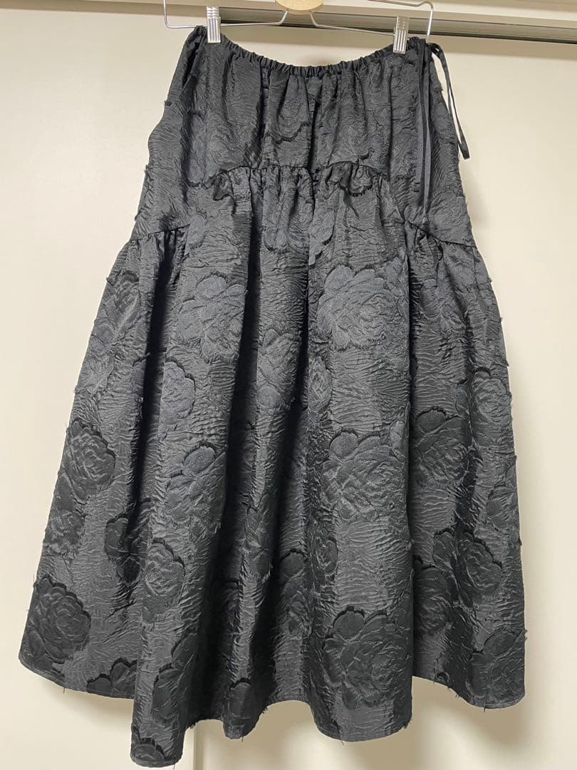 HYEON ヘヨン dreamy jacquard skirt / black