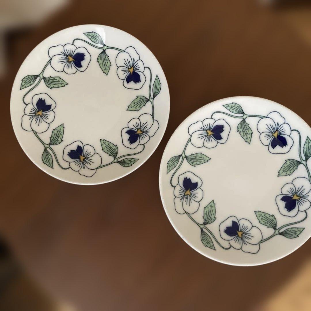 ロールストランド　 シルビアプレート２枚セット