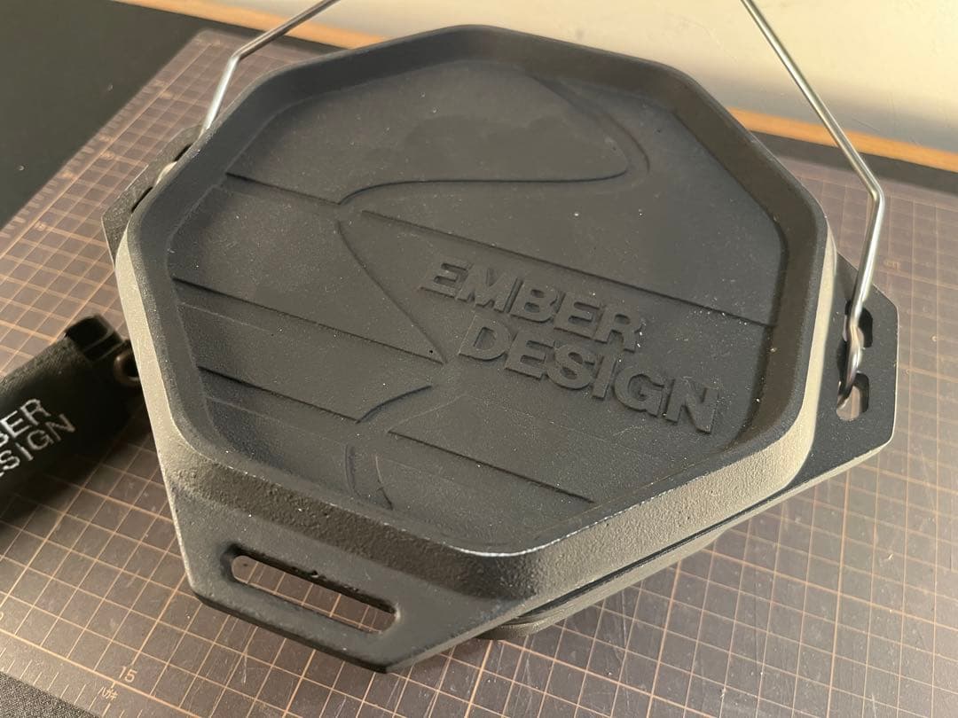 エンバーデザイン　ダッチオーブン　アルミ製