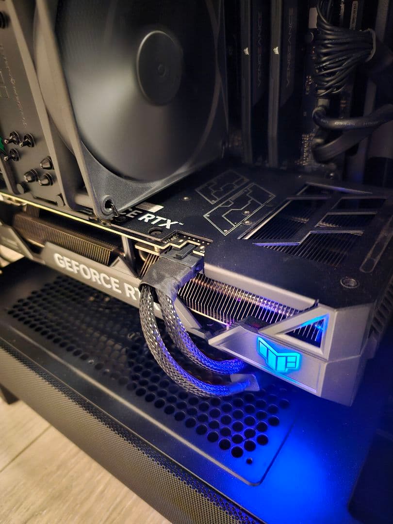 再値下げ ASUS TUF RTX4070Ti OC12GB 即日発送