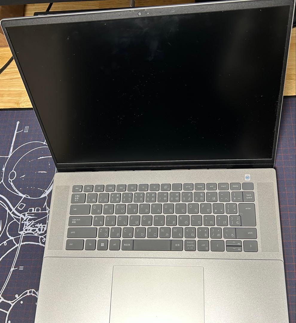 DELL Inspiron 16 5625 ジャンク