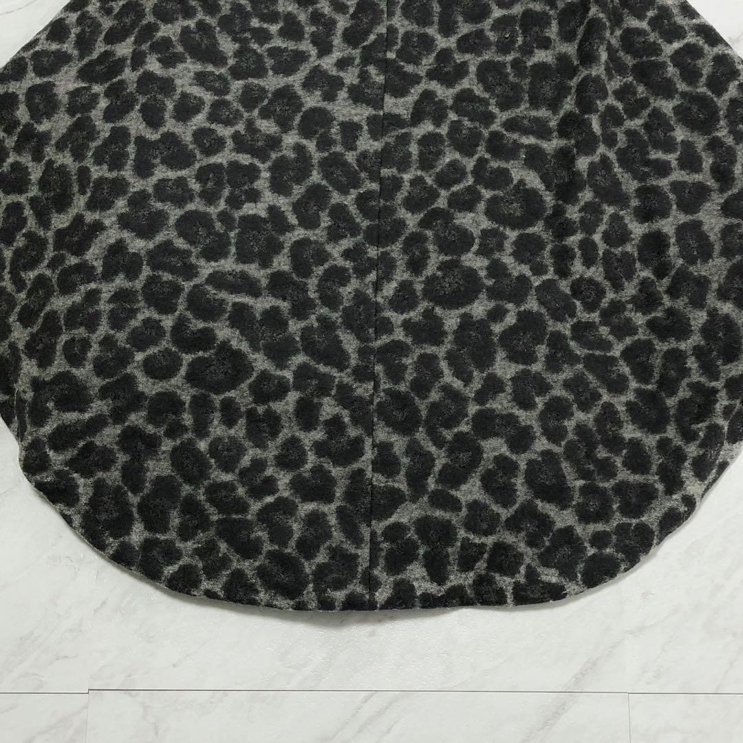 【美品】TATRAS ダウン ポンチョ レオパード ロゴ グレー ケープ 02