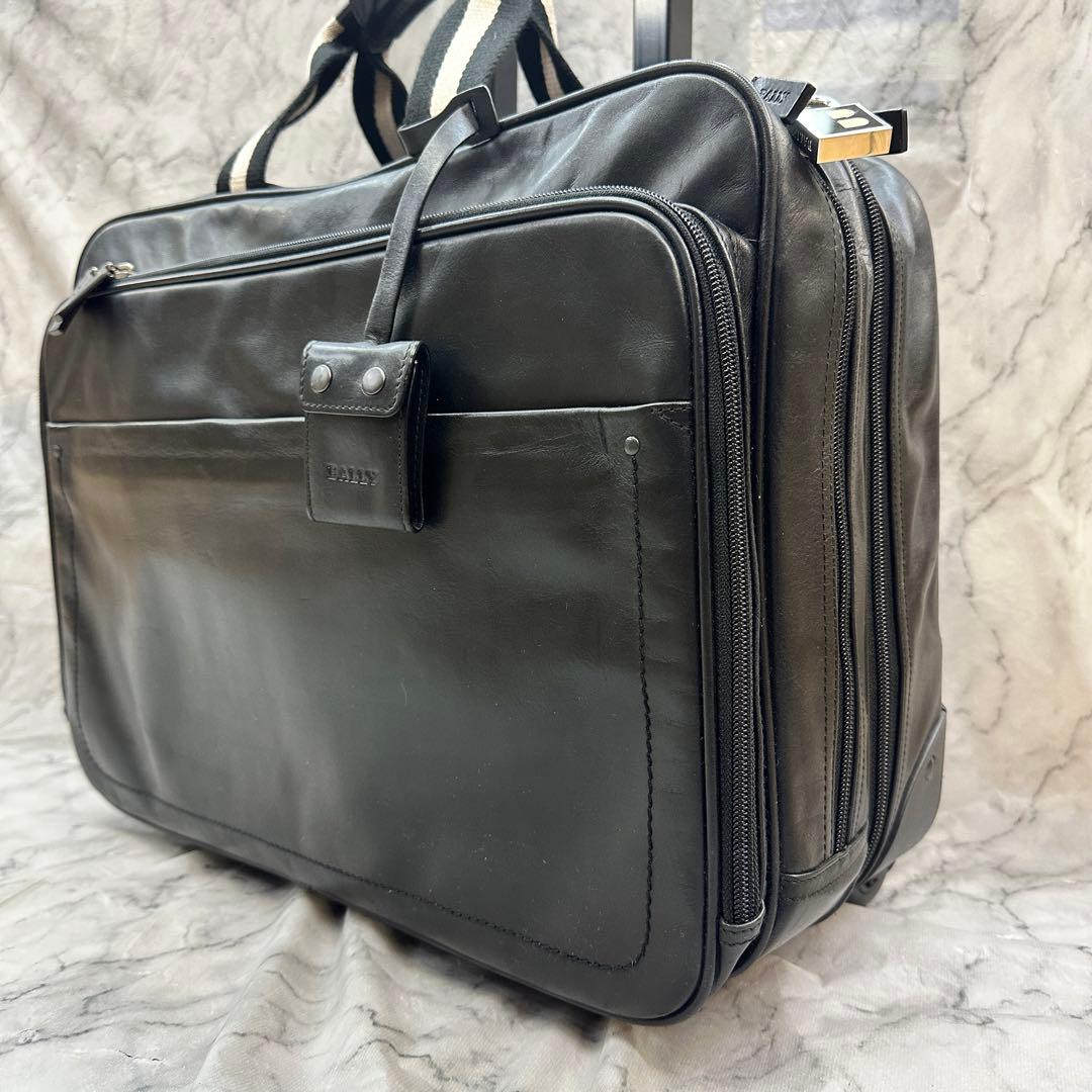 ✨美品✨BALLY レザー 鍵付 キャリーバッグ ケース トレスポ 機内持ち込み